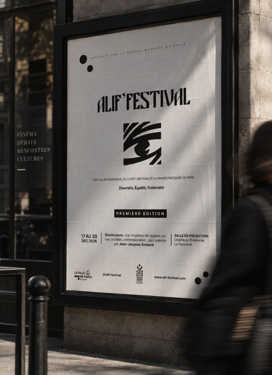 Affiche Alif'Festival en abribus à Paris